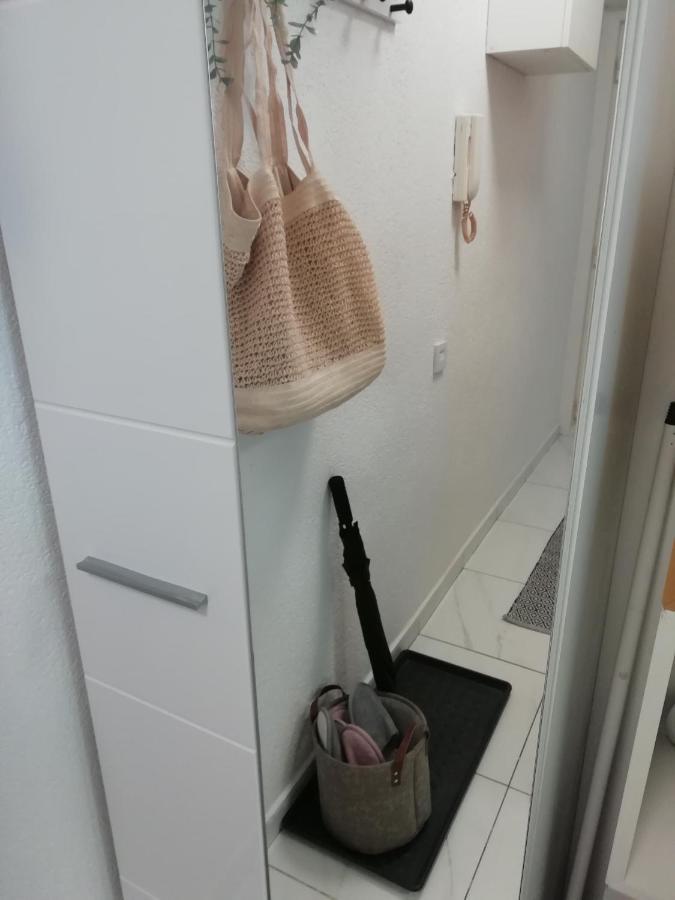Sarmantni Apartman Malecka Zagreb Eksteriør billede